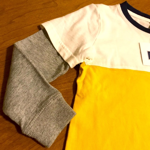 ⭐️2/$15- Janie and Jack Long sleeved Boys T-shirt, 12-18 month, Yellow, Gray - Picture 3 of 4